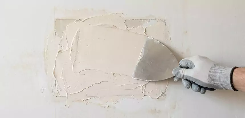 Professional Water Damage Wall Repair Services in Overland Park, KS